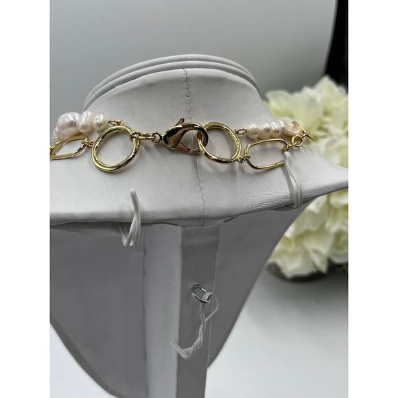 Mignonne Gavigan Gold and White Pearl Necklace - Picture 6 of 10
